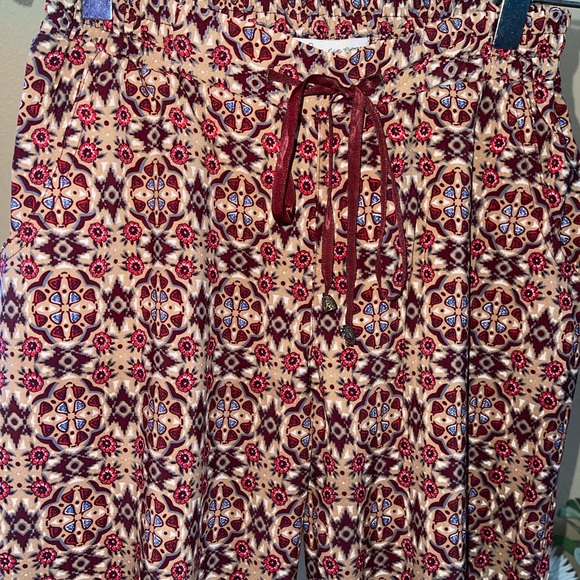 American Rag 🩷 - Picture 3 of 4